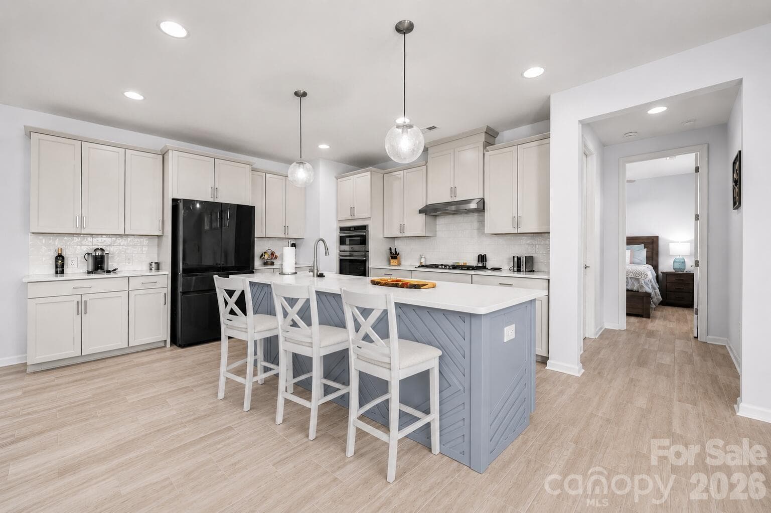 Single Family Residence at 16203 Tulloch Road, Charlotte, photo 14 of 30