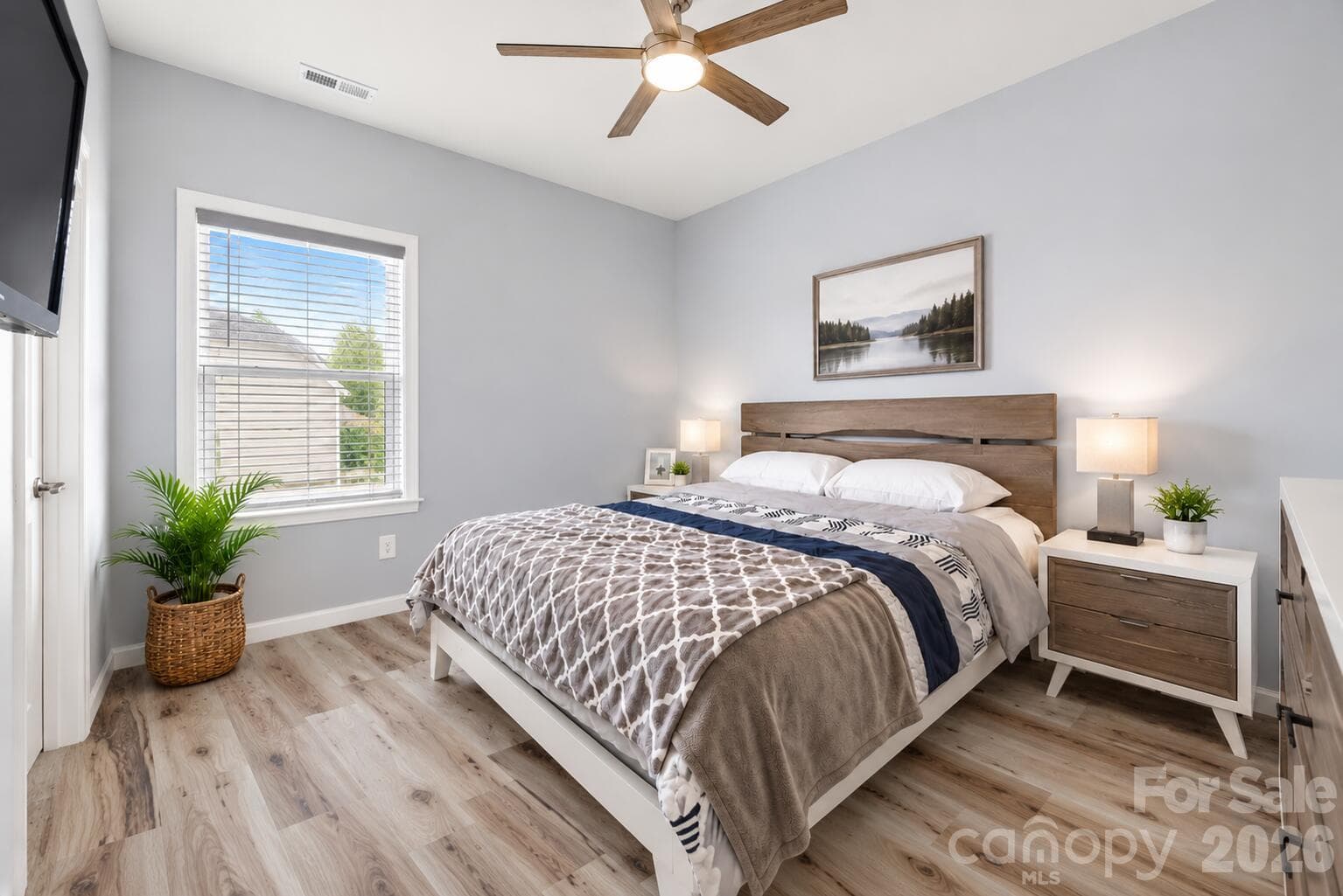 Single Family Residence at 16203 Tulloch Road, Charlotte, photo 28 of 30