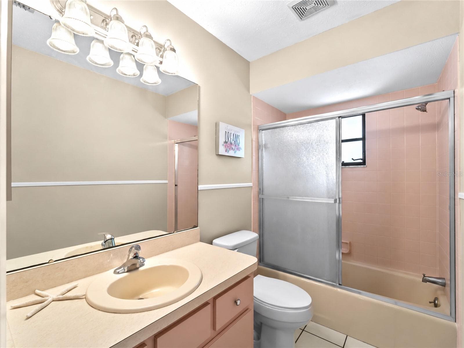 Guest Bath - 1477 HUDSON RD, VENICE