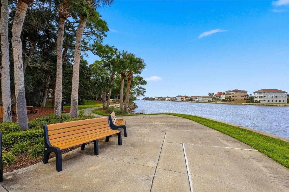 Waterfront walking and biking trail - 2 MARINA POINT PL, PALM COAST