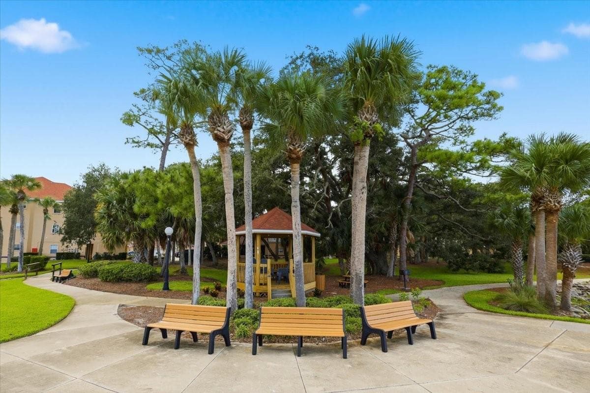 Waterfront park - 2 MARINA POINT PL, PALM COAST