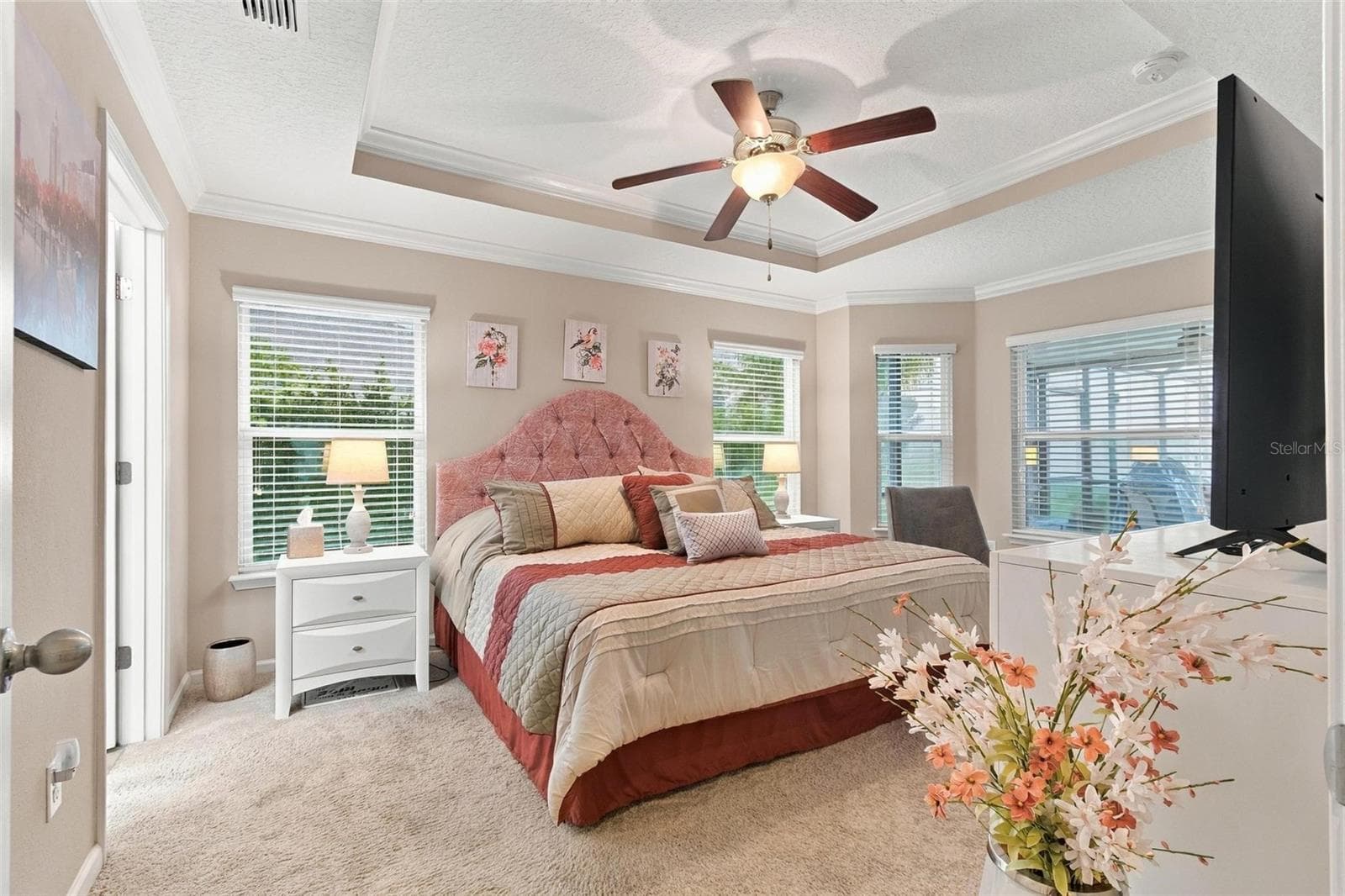 Primary bedroom 2 with tray ceiling - 8 COUNTRY CLUB HARBOR CIR, PALM COAST