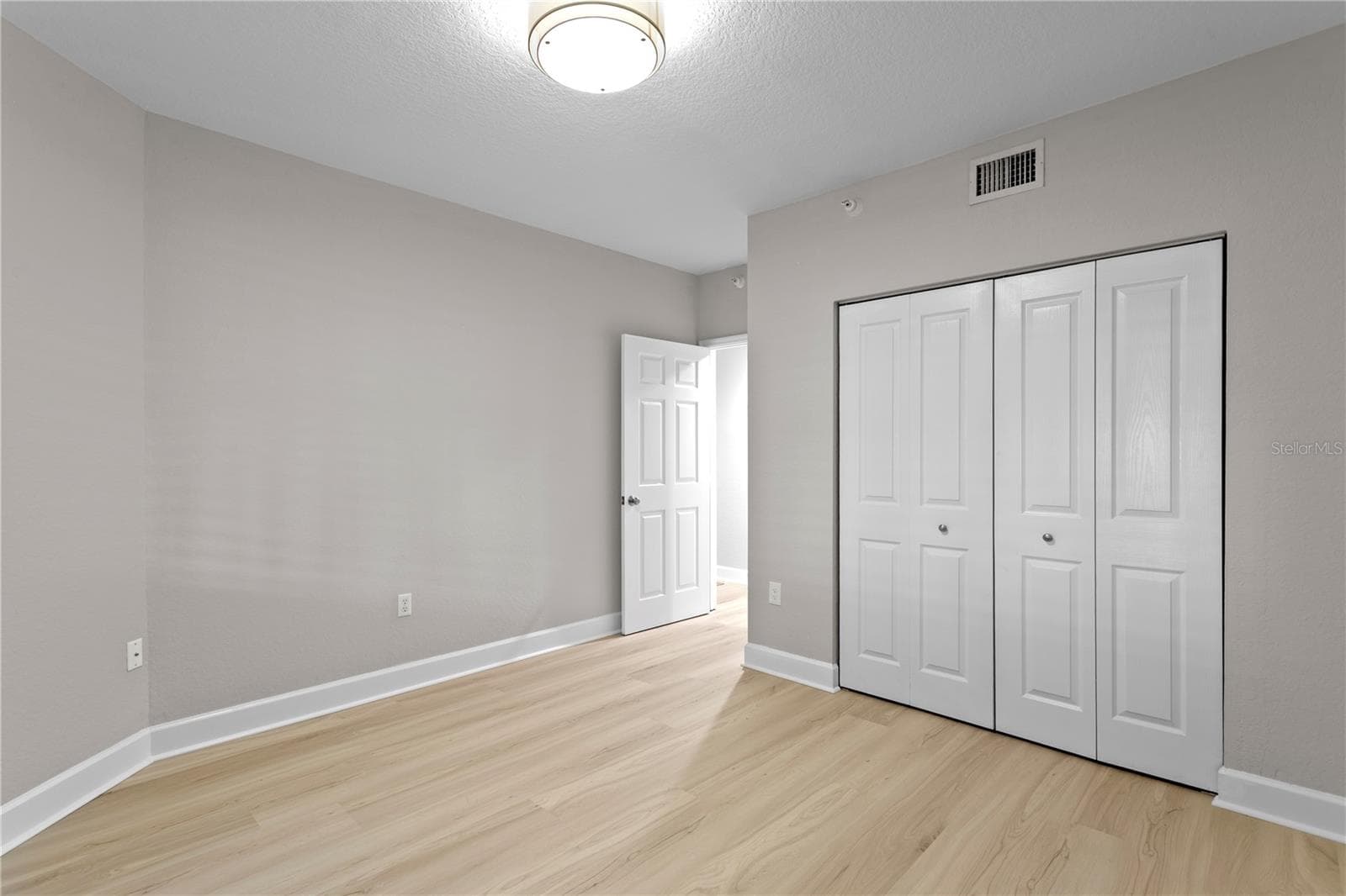 Guest Quarters (1 of 2) - 4961 BACOPA LN S #201, ST PETERSBURG