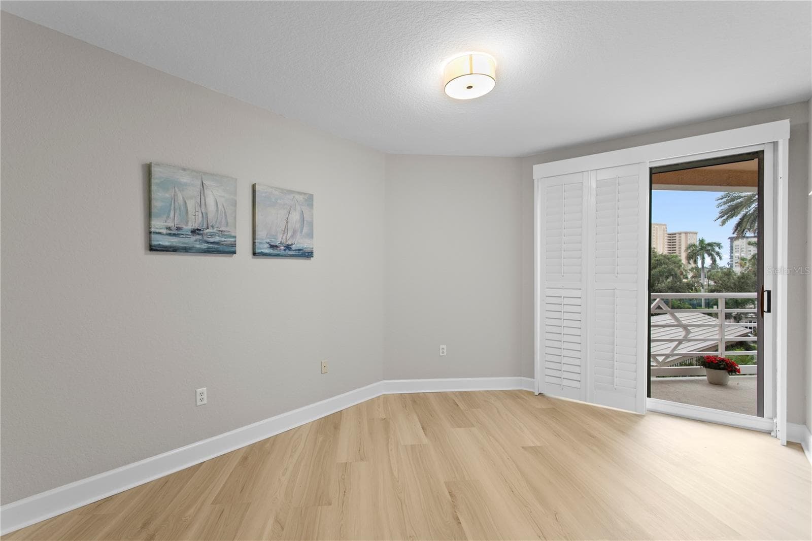 2nd Guest has access to Veranda - 4961 BACOPA LN S #201, ST PETERSBURG