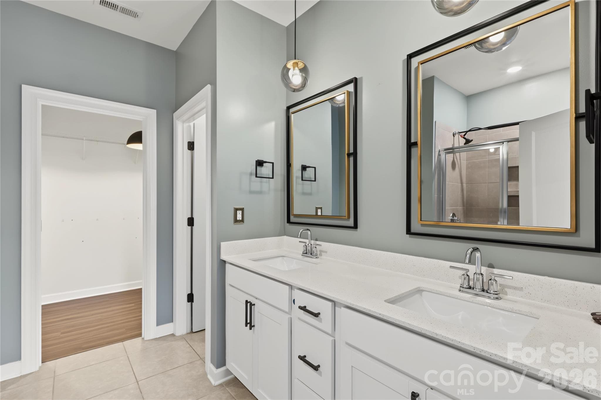 Single Family Residence at 5609 Lavaux Court, Charlotte, photo 21 of 48