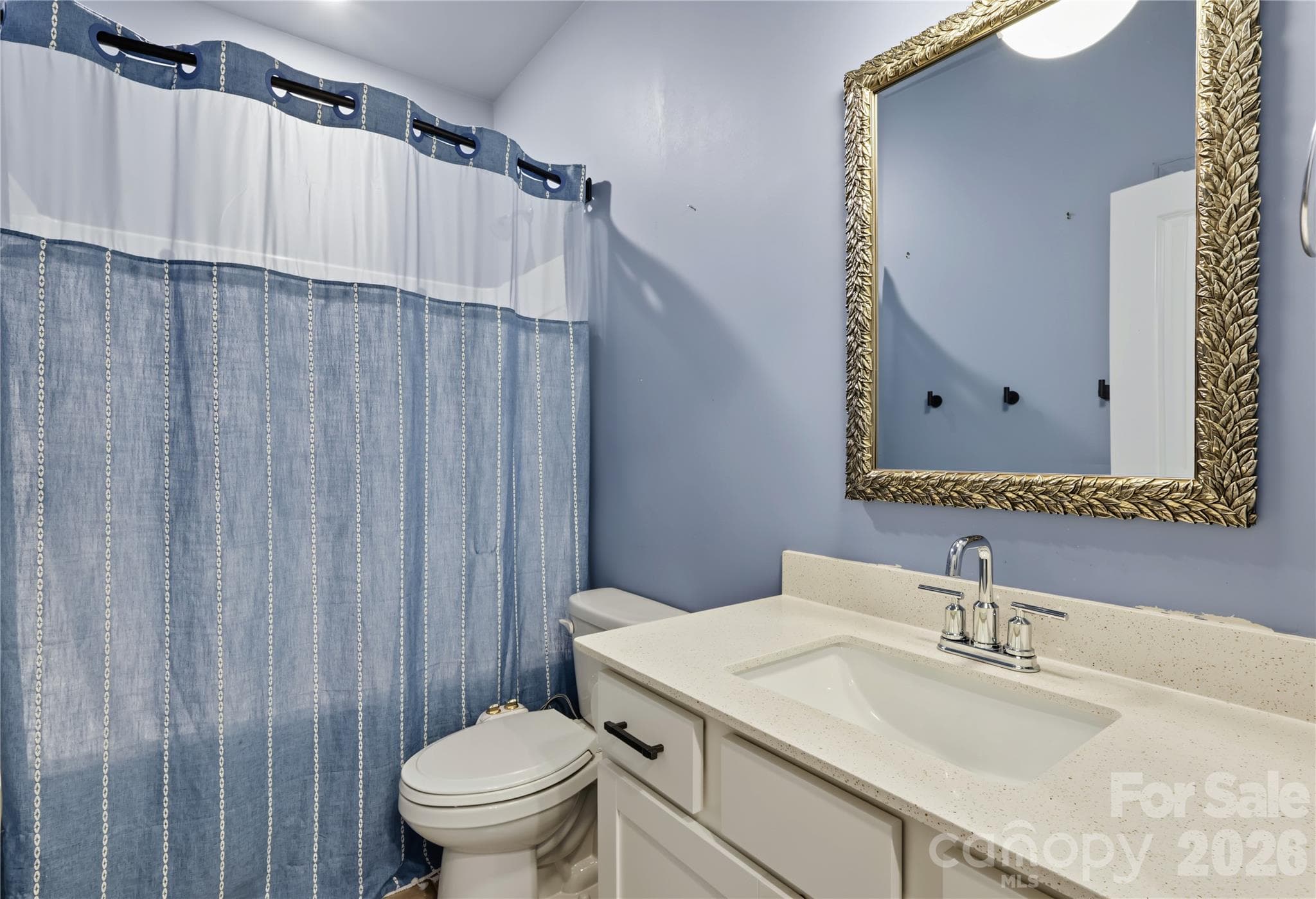 Single Family Residence at 5609 Lavaux Court, Charlotte, photo 26 of 48