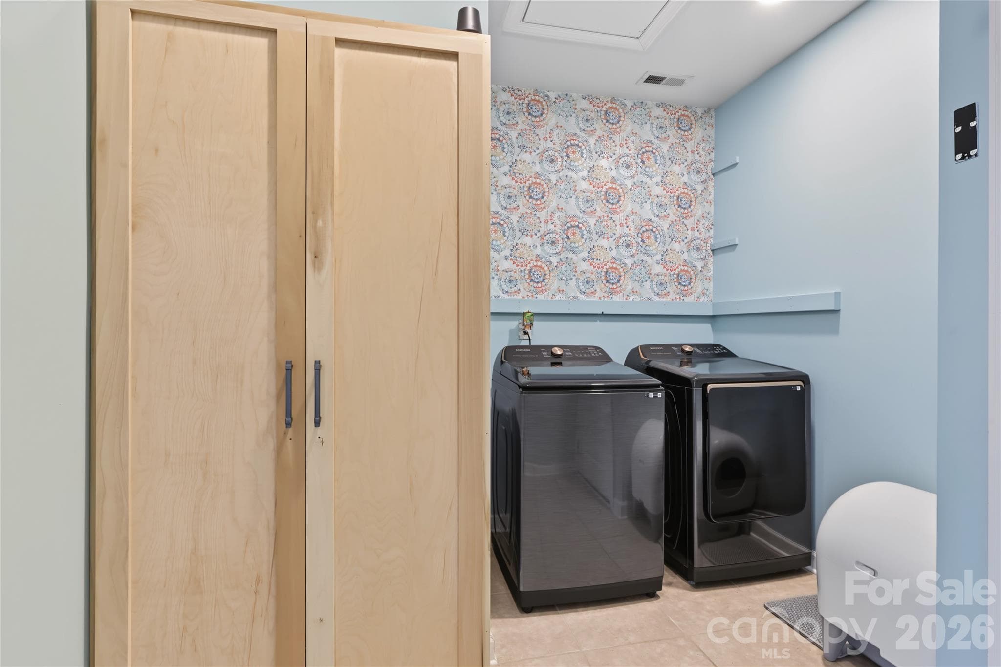 Laundry Laundry Room - 5609 Lavaux Court, Charlotte