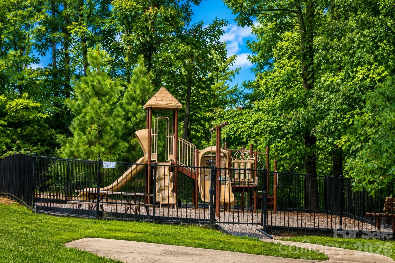 Play Ground - 5609 Lavaux Court, Charlotte