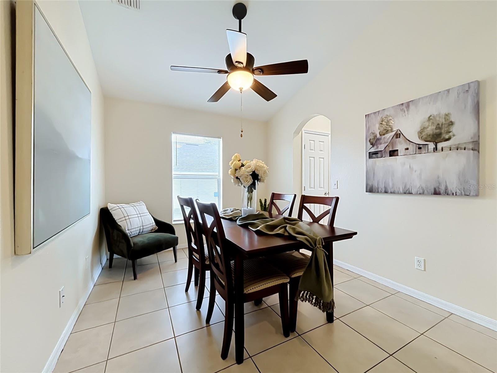 Single Family Residence at 1406 VISTA DEL LAGO BLVD, DUNDEE, photo 5 of 63