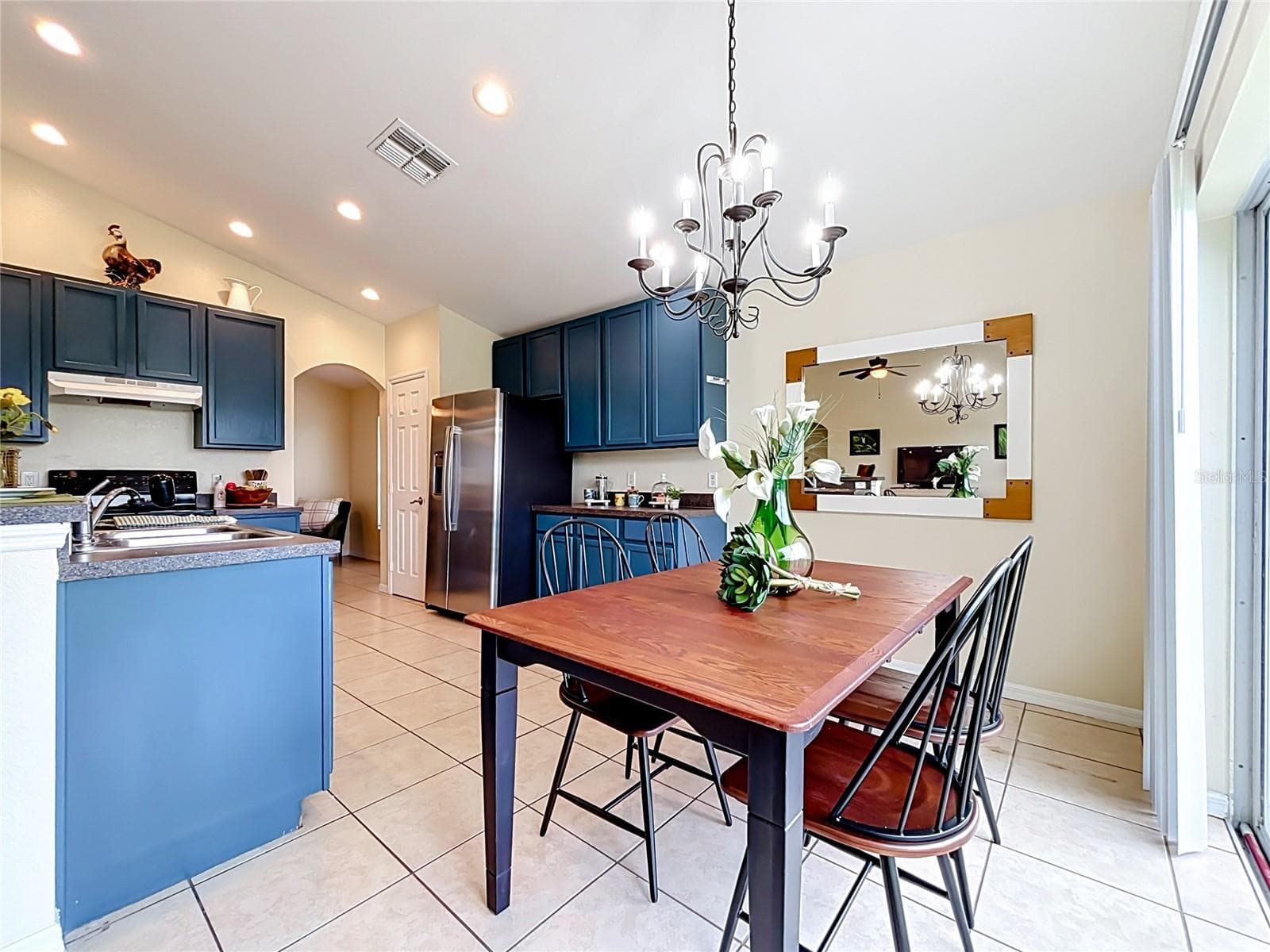 Single Family Residence at 1406 VISTA DEL LAGO BLVD, DUNDEE, photo 18 of 63