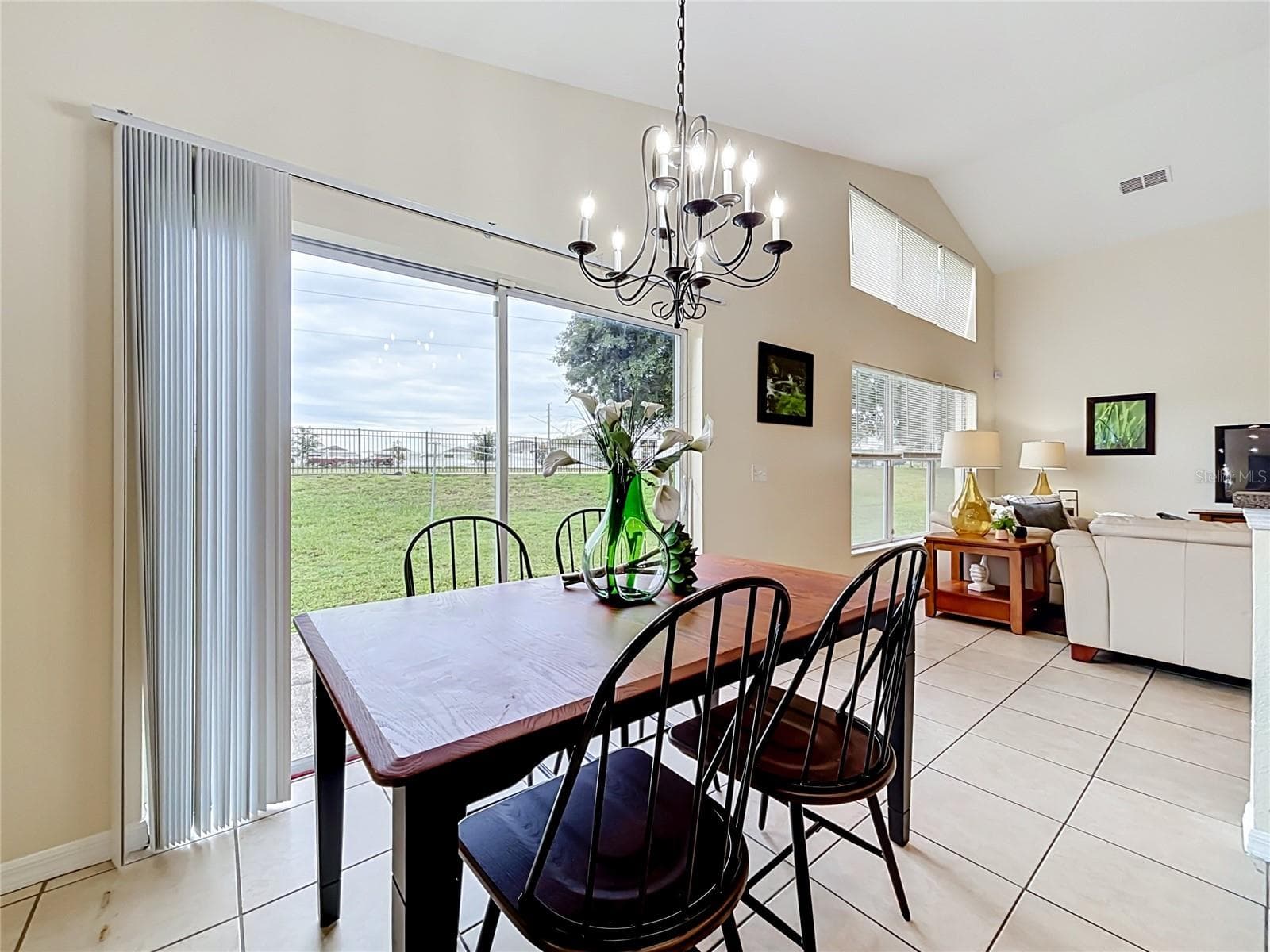 Single Family Residence at 1406 VISTA DEL LAGO BLVD, DUNDEE, photo 40 of 63