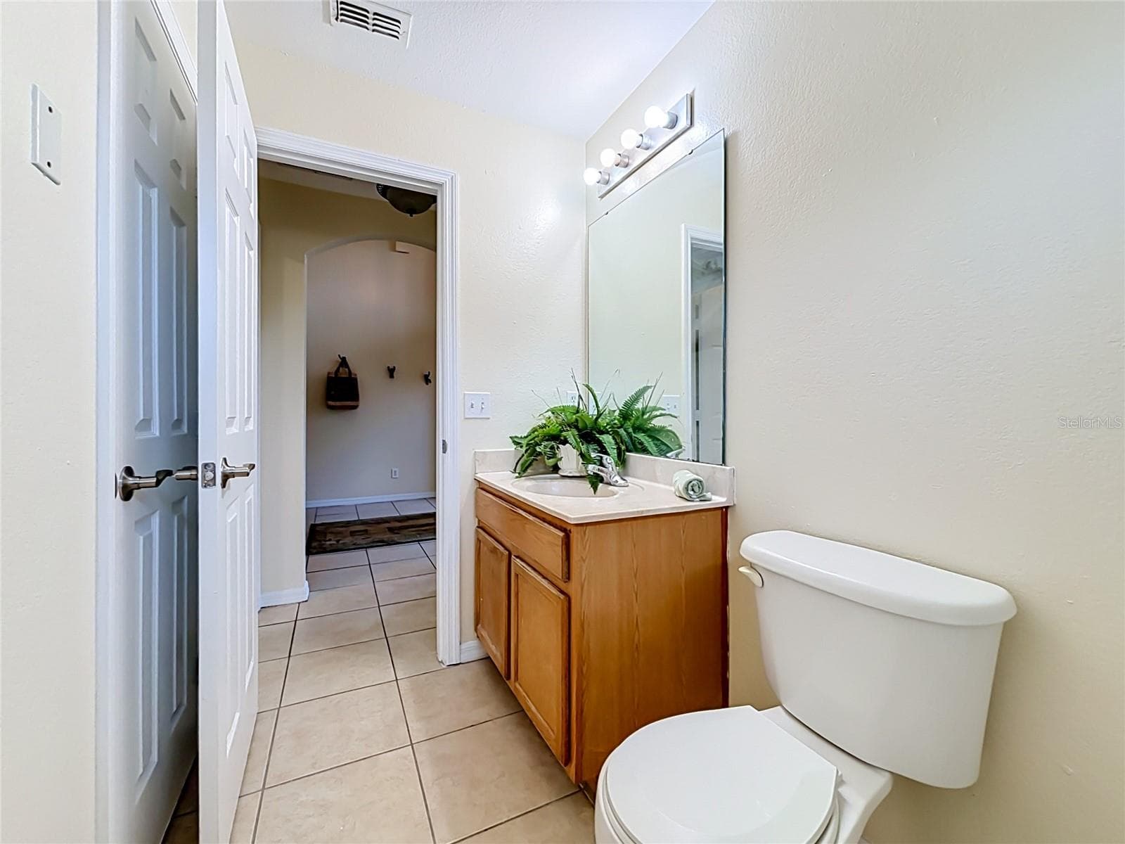 Single Family Residence at 1406 VISTA DEL LAGO BLVD, DUNDEE, photo 42 of 63