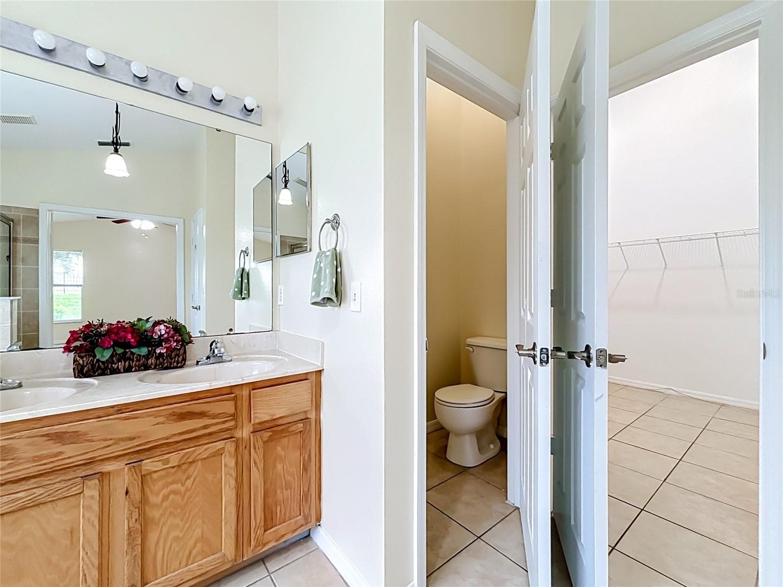 Single Family Residence at 1406 VISTA DEL LAGO BLVD, DUNDEE, photo 48 of 63