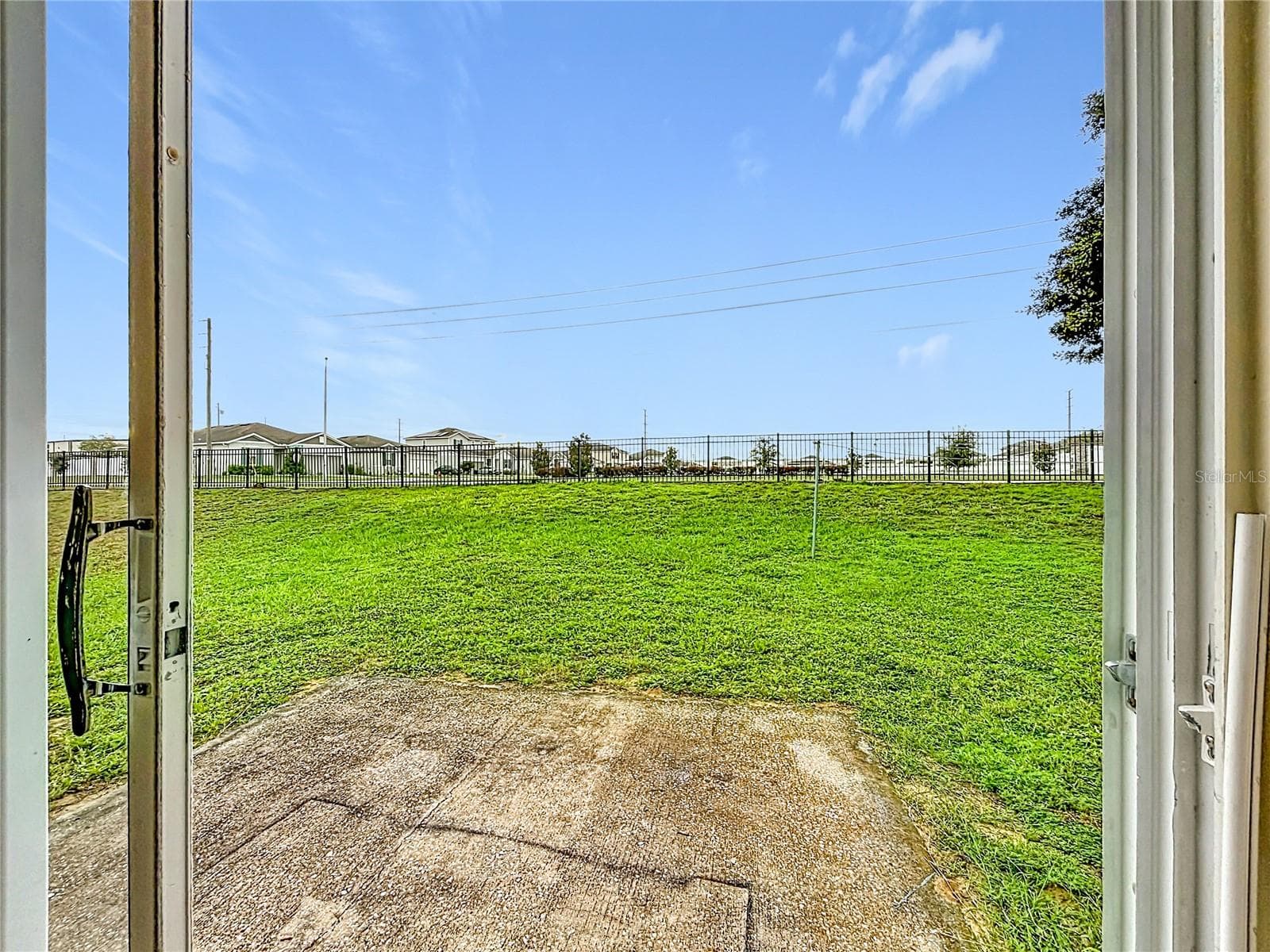 Single Family Residence at 1406 VISTA DEL LAGO BLVD, DUNDEE, photo 51 of 63