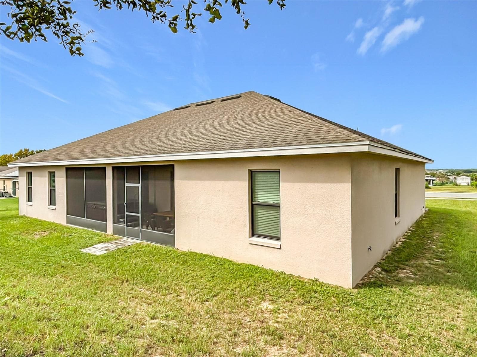 Single Family Residence at 1406 VISTA DEL LAGO BLVD, DUNDEE, photo 53 of 63