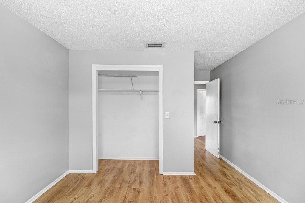 Condominium at 7210 N MANHATTAN AVE #2523, TAMPA, photo 7 of 36