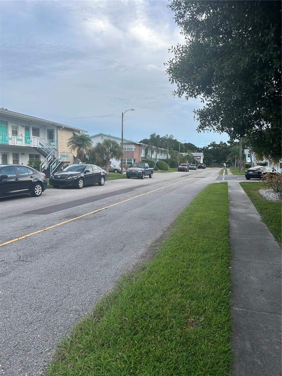 Condominium at 5940 21ST ST N #11, ST PETERSBURG, photo 28 of 30