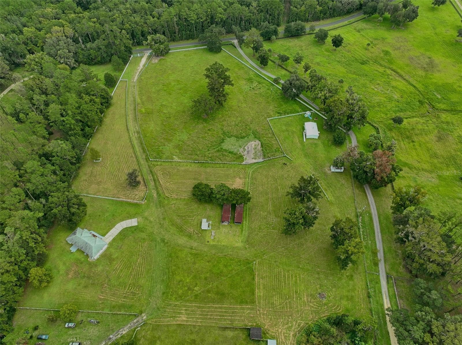 Farm at 19566 NW 123RD CT, MICANOPY, photo 3 of 62