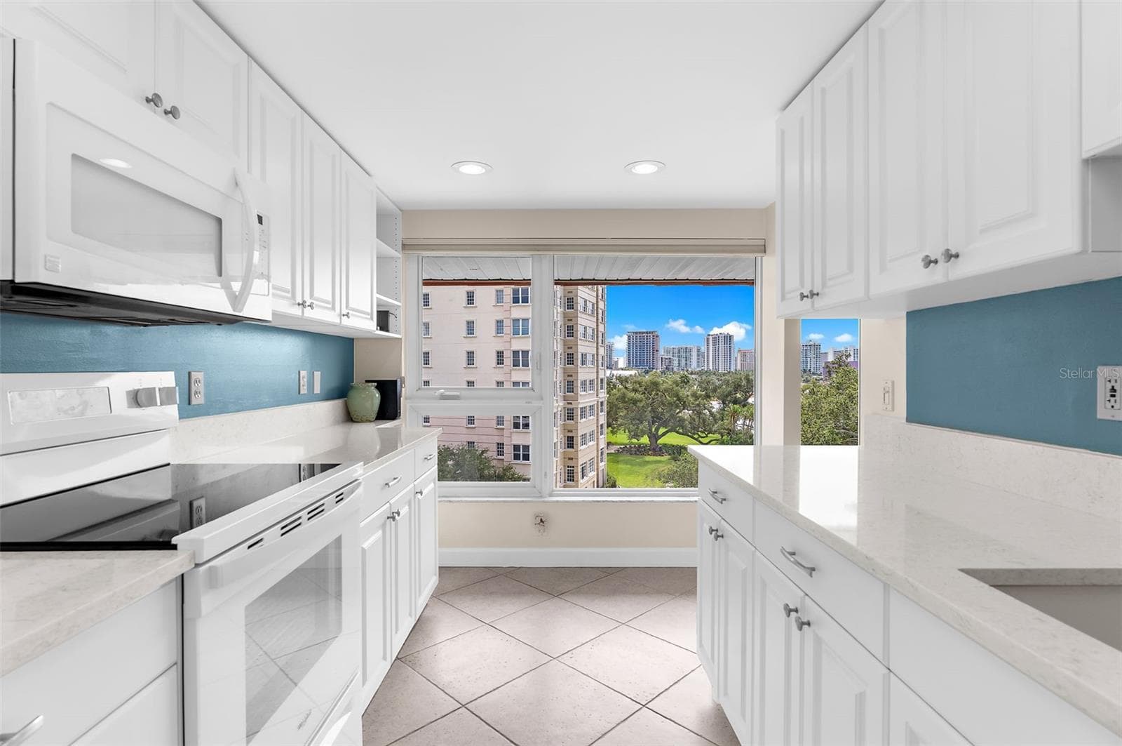 Condominium at 1100 IMPERIAL DR #603, SARASOTA, photo 12 of 42