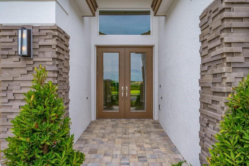 Single Family Residence at 3869 CABERNET TER, WESLEY CHAPEL, photo 3 of 34