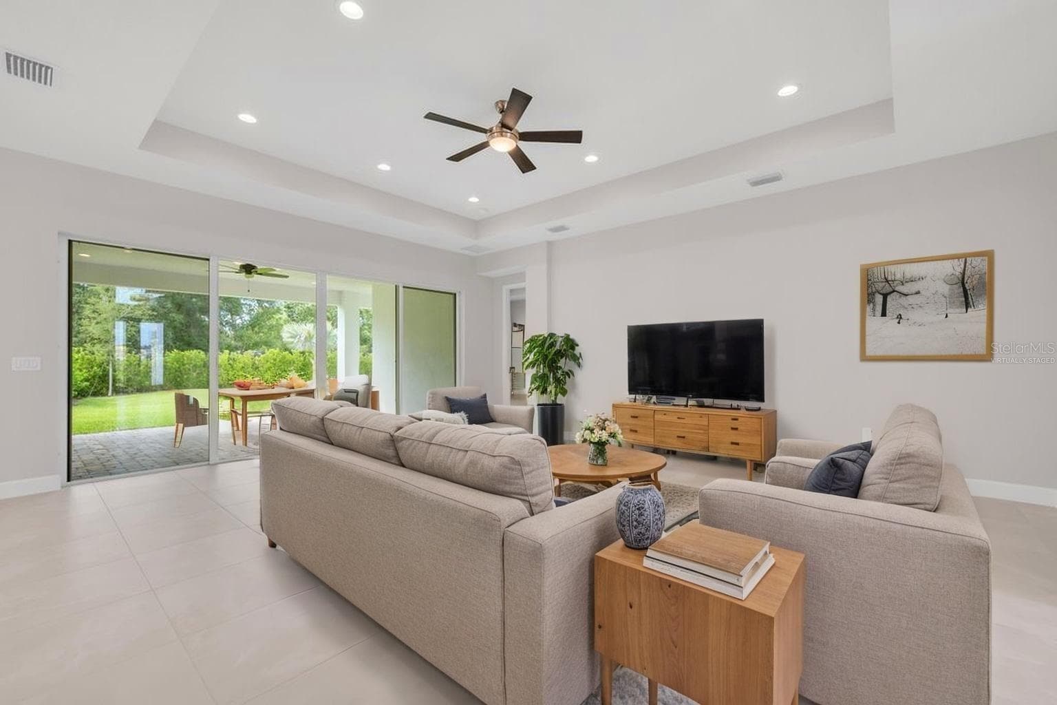 this photo has been virtually staged - 3869 CABERNET TER, WESLEY CHAPEL