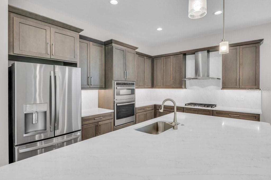 Single Family Residence at 3869 CABERNET TER, WESLEY CHAPEL, photo 12 of 34