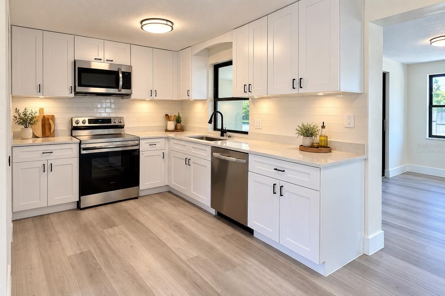 Kitchen Virtually Staged - 3708 HOLIDAY LAKE DR, HOLIDAY