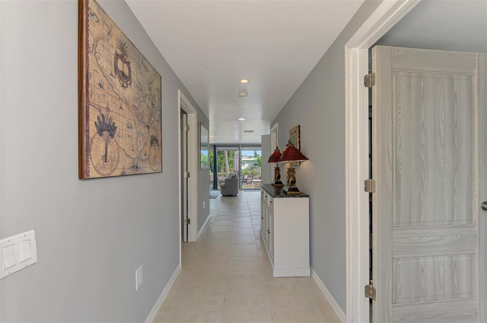 Single Family Residence at 387 AVENIDA MILANO, SARASOTA, photo 9 of 53