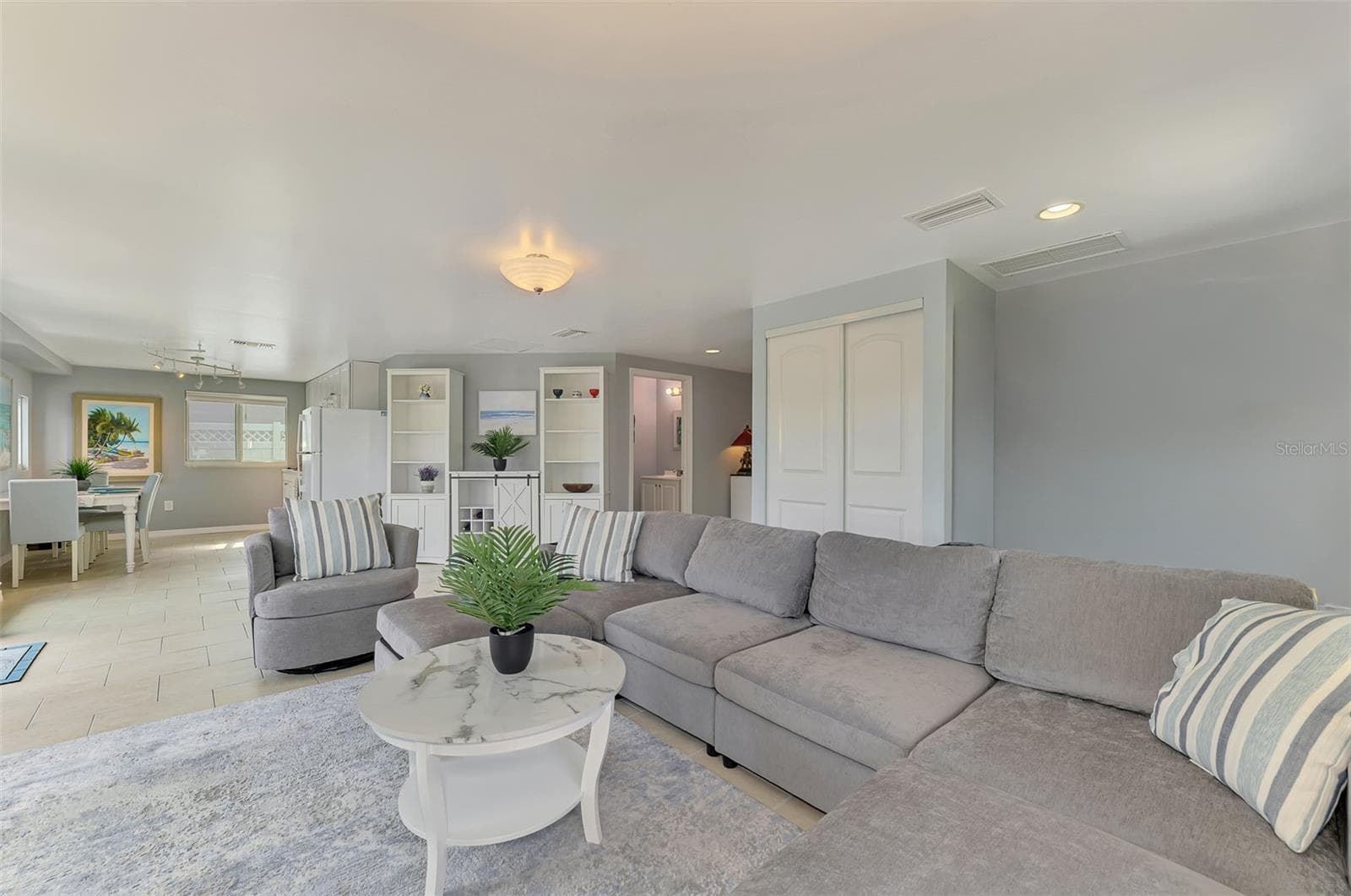 Single Family Residence at 387 AVENIDA MILANO, SARASOTA, photo 18 of 53