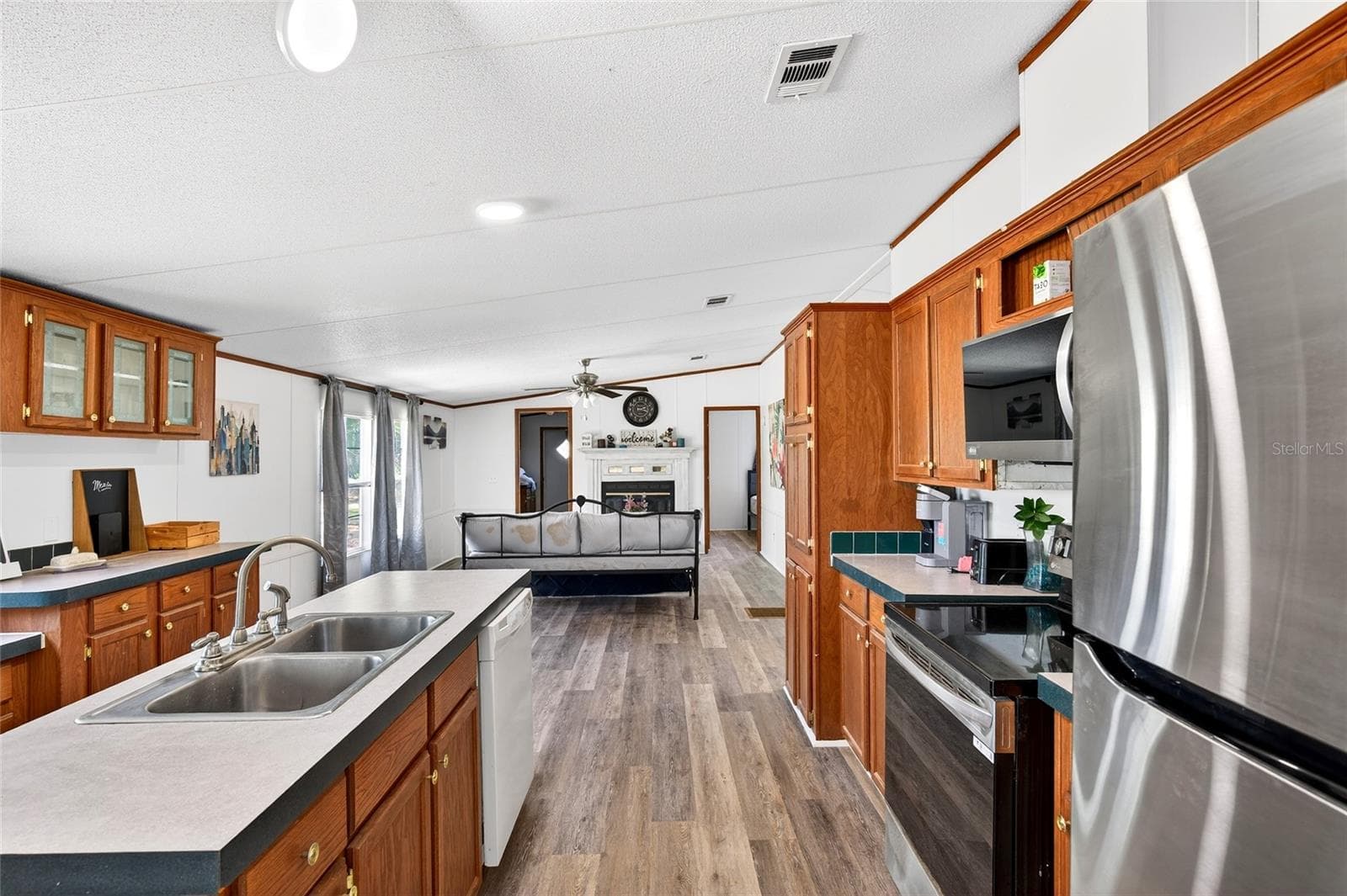 Manufactured Home at 10427 NW 8TH LN, OCALA, photo 22 of 38