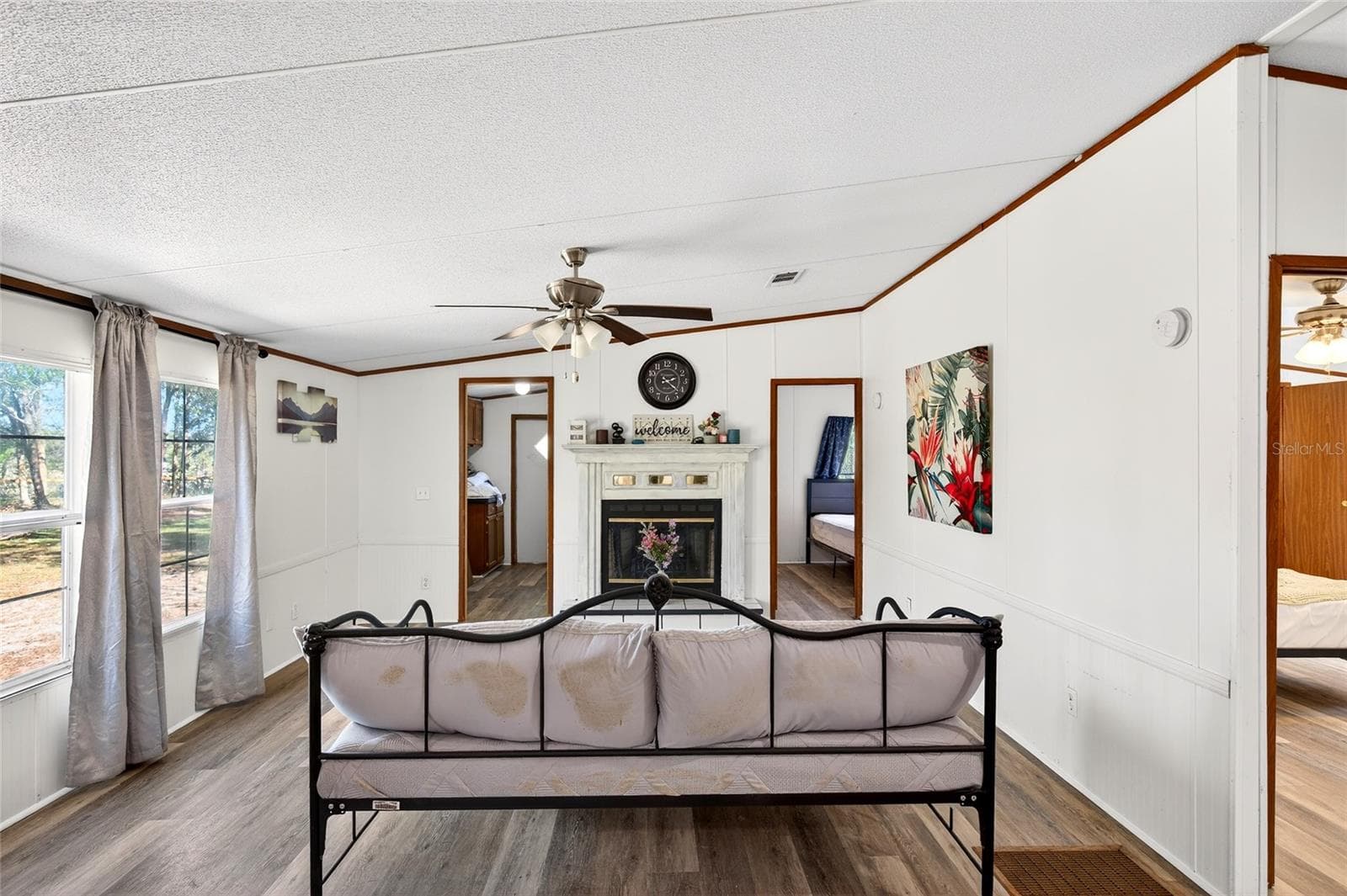Manufactured Home at 10427 NW 8TH LN, OCALA, photo 23 of 38