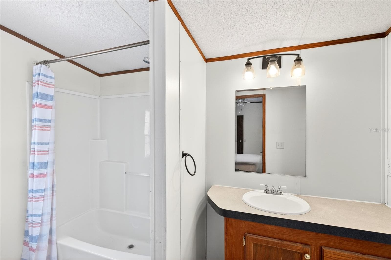 Manufactured Home at 10427 NW 8TH LN, OCALA, photo 28 of 38