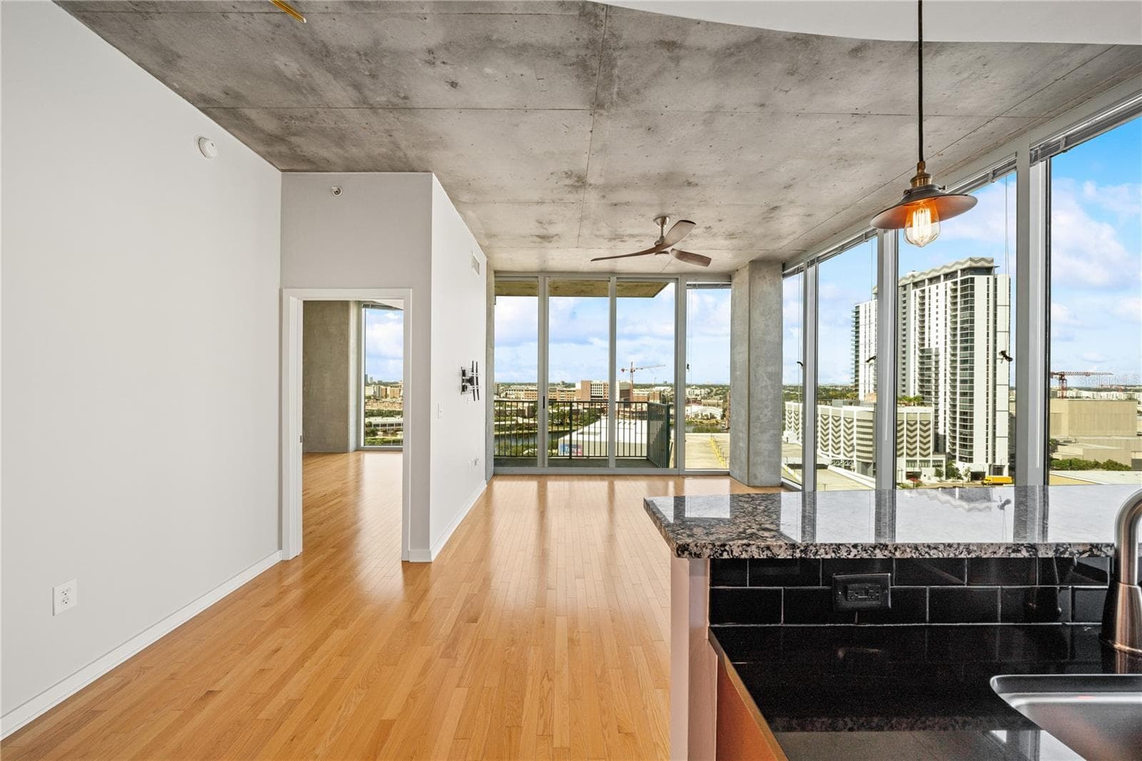 Condominium at 777 N ASHLEY DR #1203, TAMPA, photo 3 of 20