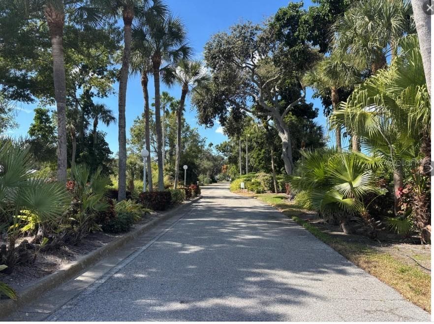 Condominium at 523 SPRING LAKES BLVD #523, BRADENTON, photo 18 of 19