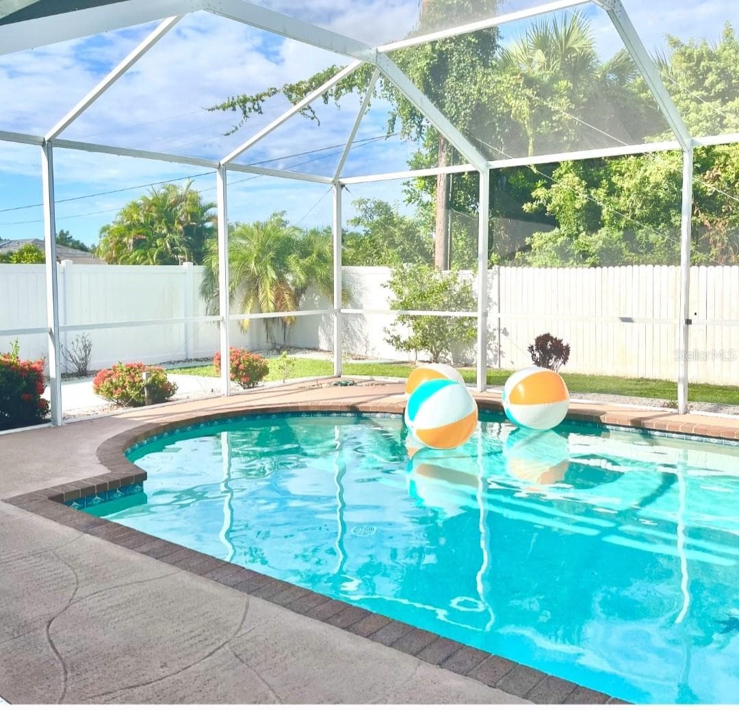 Single Family Residence at 582 AZALEA DR NW, PORT CHARLOTTE, photo 9 of 51