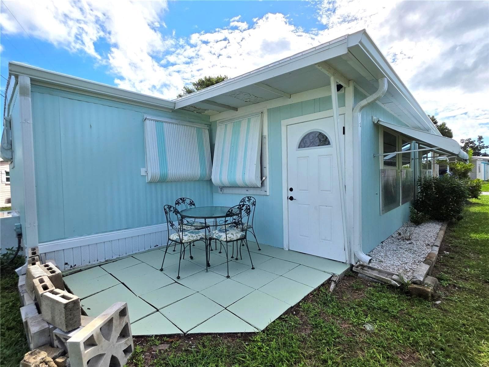 Mobile Home at 1800 ENGLEWOOD RD #88, ENGLEWOOD, photo 35 of 56