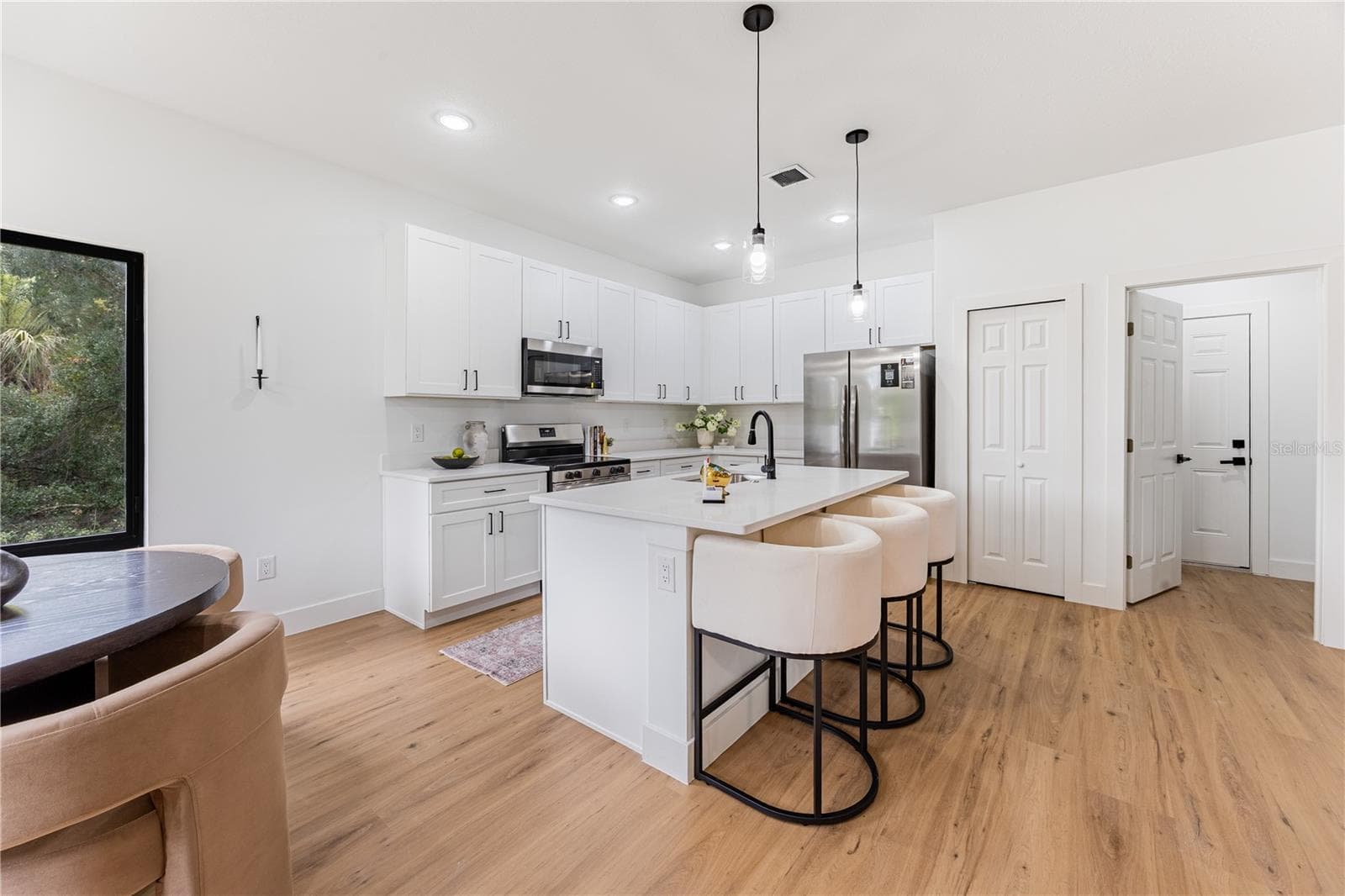 Single Family Residence at 6262 SKYVIEW DR, NORTH PORT, photo 12 of 41