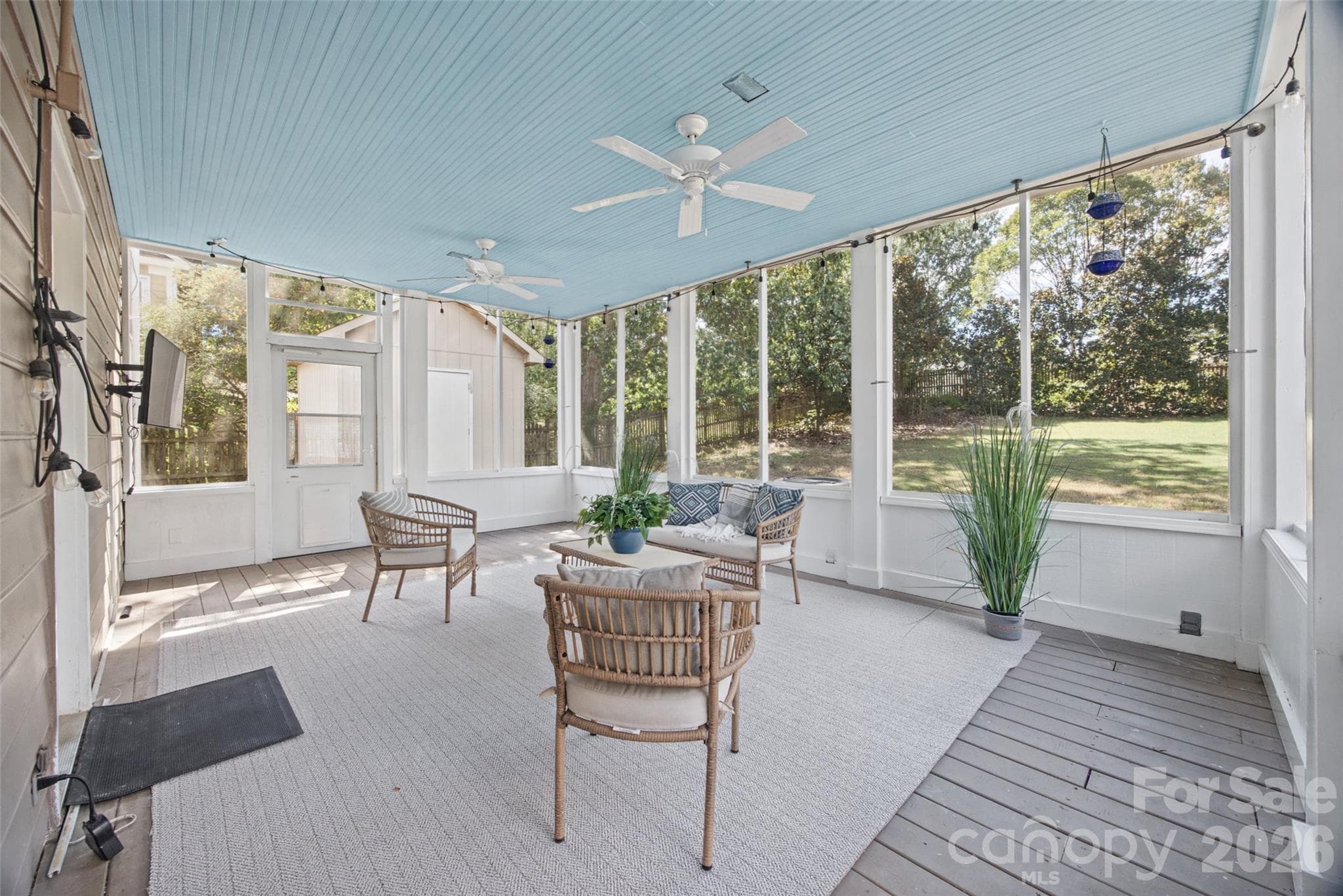 Screened porch - 12600 Parks Farm Lane, Charlotte