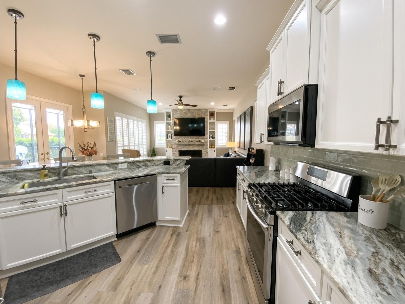 Kitchen - 10528 GOOSEBERRY CT, TRINITY