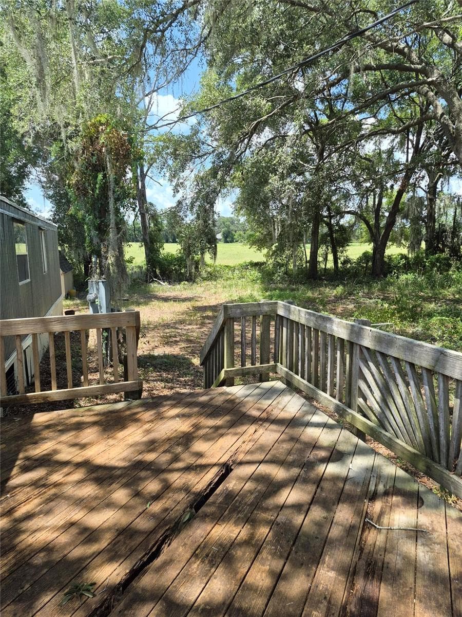 Manufactured Home at 9285 SE 140TH PL, SUMMERFIELD, photo 2 of 15