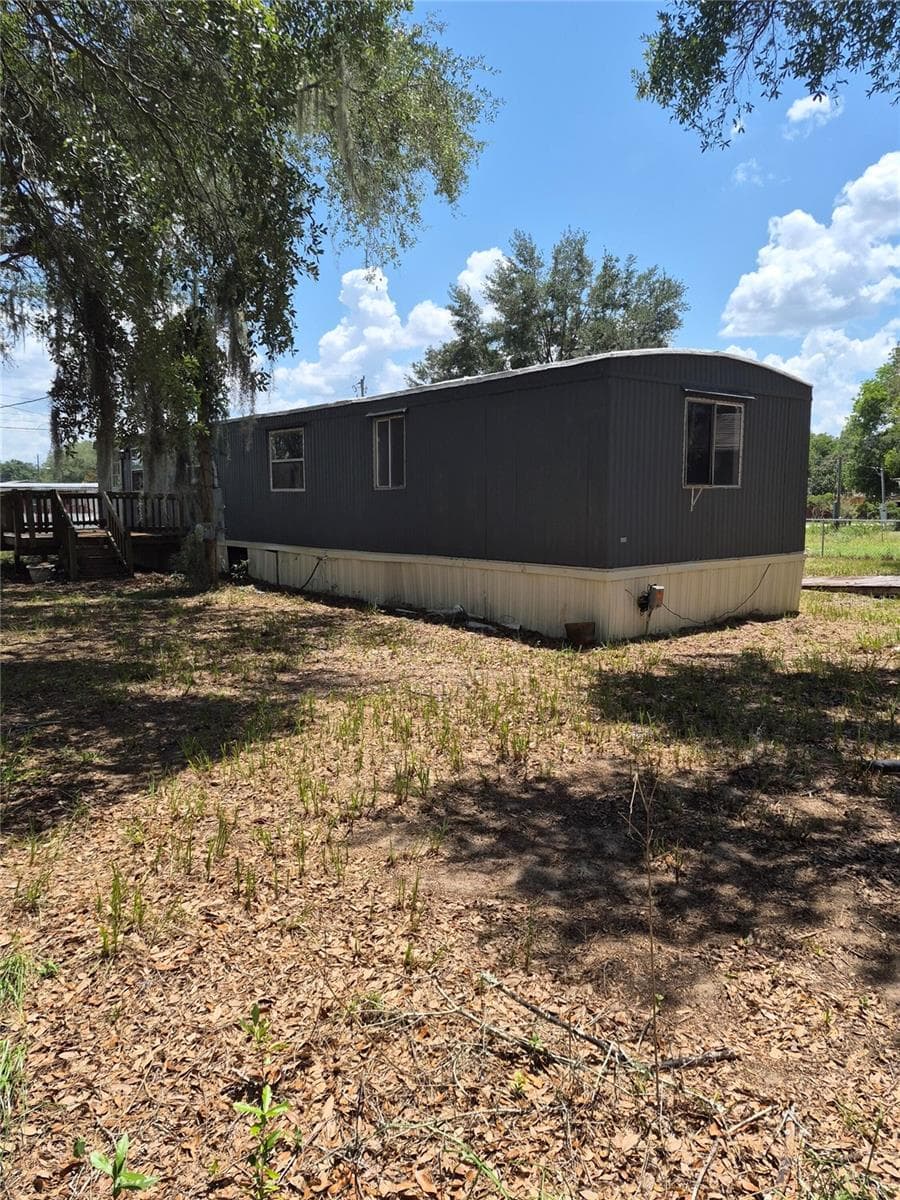 Manufactured Home at 9285 SE 140TH PL, SUMMERFIELD, photo 6 of 15