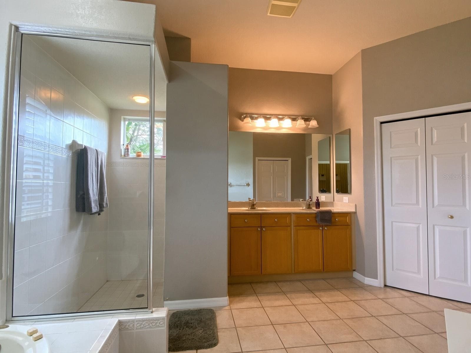 Primary Bathroom - 10528 GOOSEBERRY CT, TRINITY
