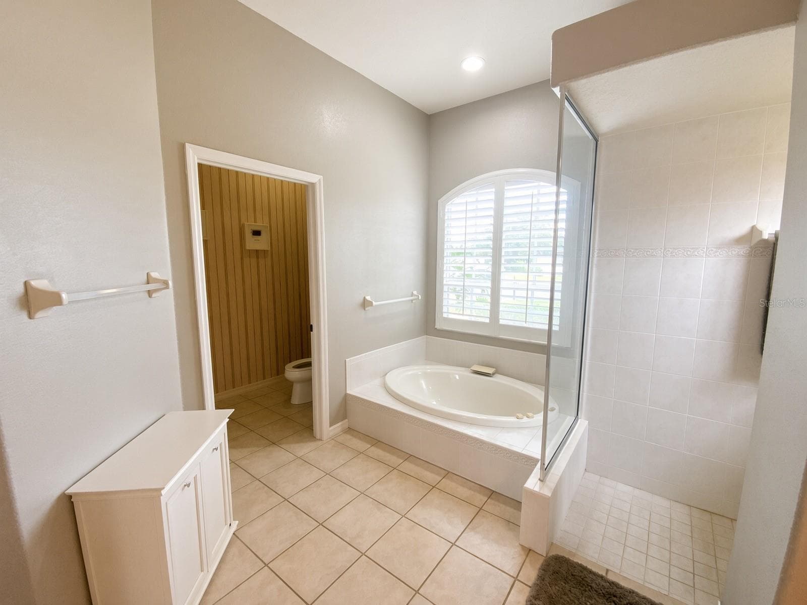 Primary Bathroom - 10528 GOOSEBERRY CT, TRINITY