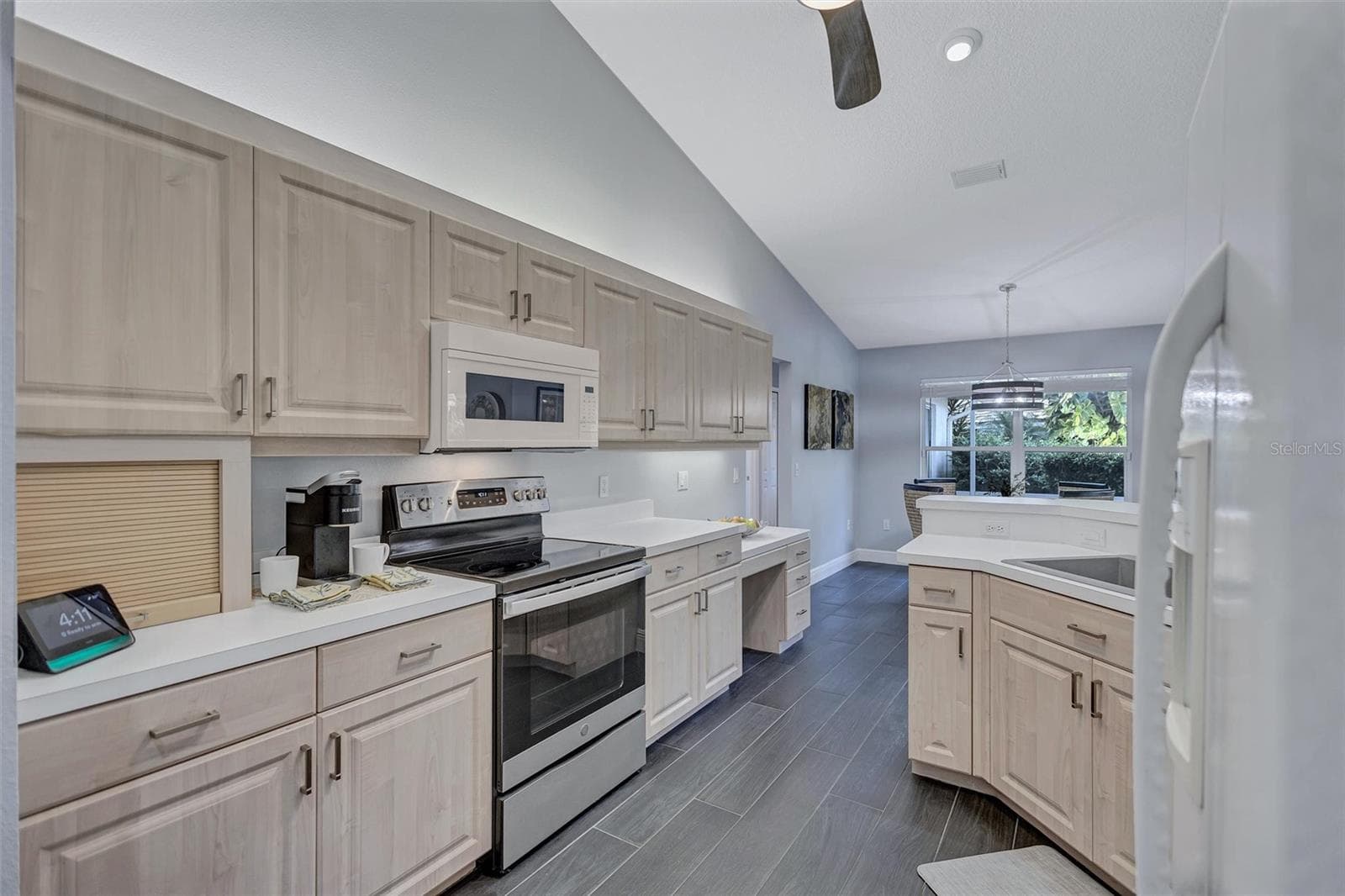 Single Family Residence at 2104 TOCOBAGA LN, NOKOMIS, photo 19 of 65