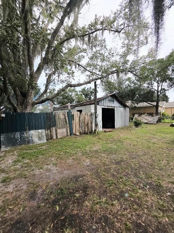 Lot 2 with shop - 213 10TH WAHNETA ST W, WINTER HAVEN
