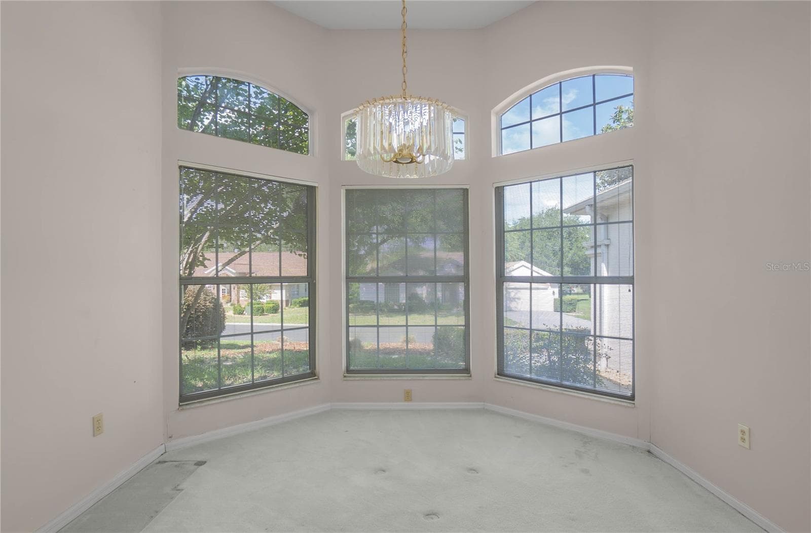 Single Family Residence at 1635 N MARLBOROUGH LOOP, CRYSTAL RIVER, photo 5 of 54