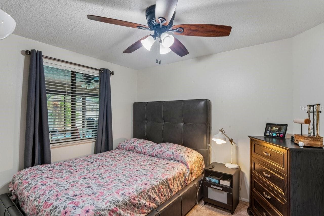 Single Family Residence at 583 LONGWOOD CT, OLDSMAR, photo 14 of 64