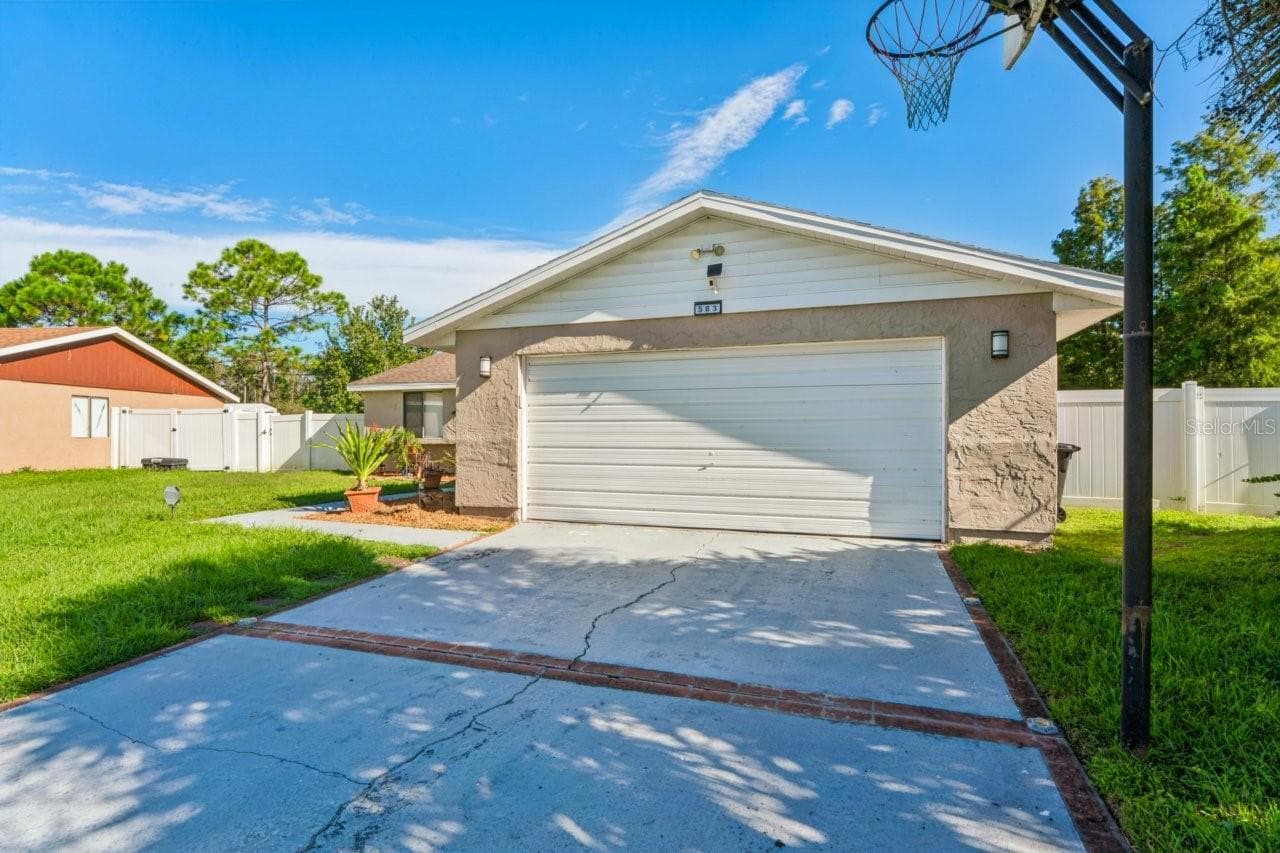 Single Family Residence at 583 LONGWOOD CT, OLDSMAR, photo 53 of 64