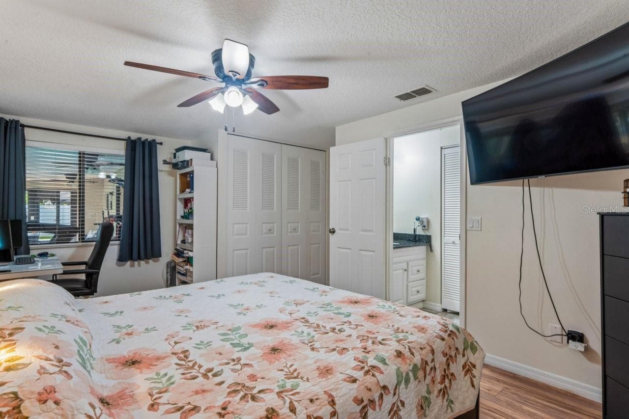 Single Family Residence at 583 LONGWOOD CT, OLDSMAR, photo 45 of 64