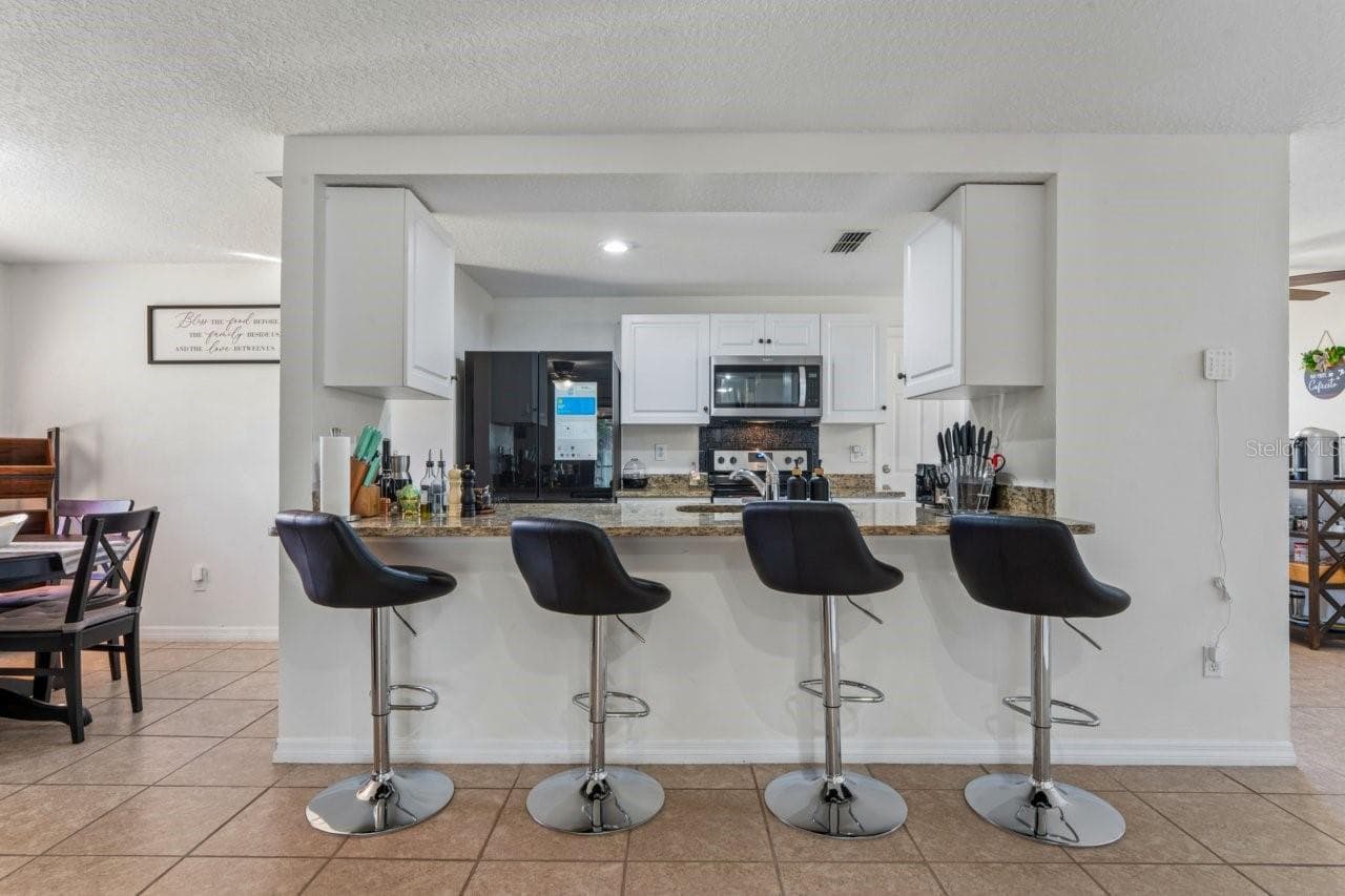 Single Family Residence at 583 LONGWOOD CT, OLDSMAR, photo 41 of 64